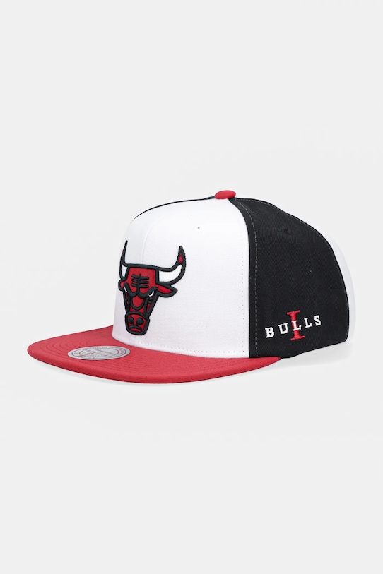 Кепка Mitchell&Ness NBA CHICAGO BULLS аплікація чорний HHSS6742.CBUYYPPPWHRD