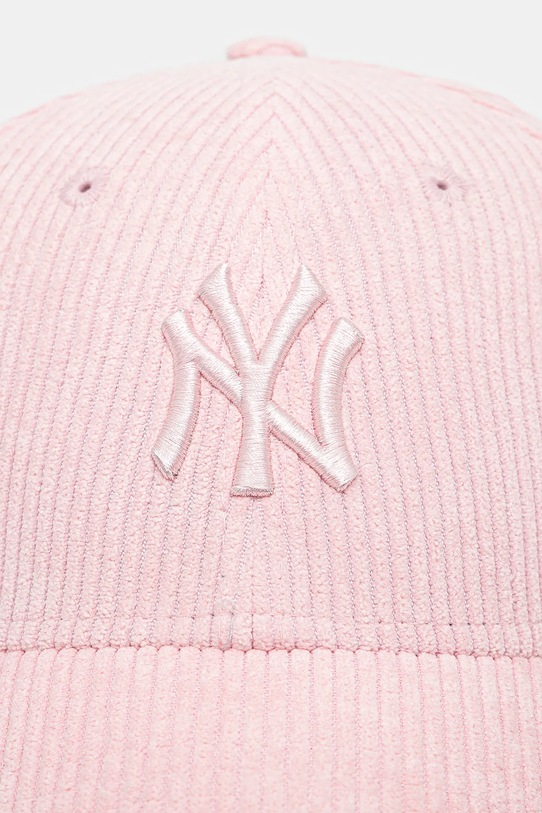 Вельветовая кепка New Era 940 NEW YORK YANKEES 60435001 розовый SS24