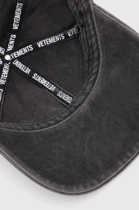 VETEMENTS cotton baseball cap Destroyed Cap black UE64CA210B