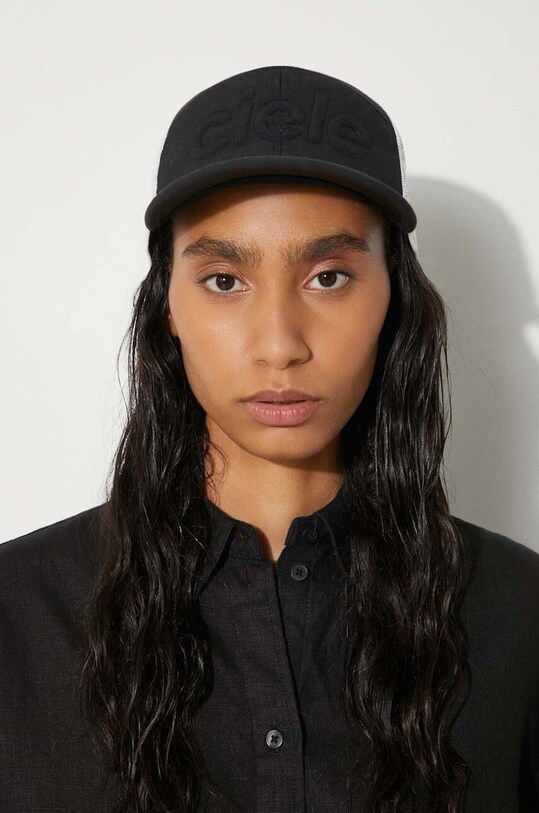 Kšiltovka Ciele Athletics TRKCap SMT SC - GRP - Vented - Century CLTRKCSSC.V.C.BK001 černá SS24