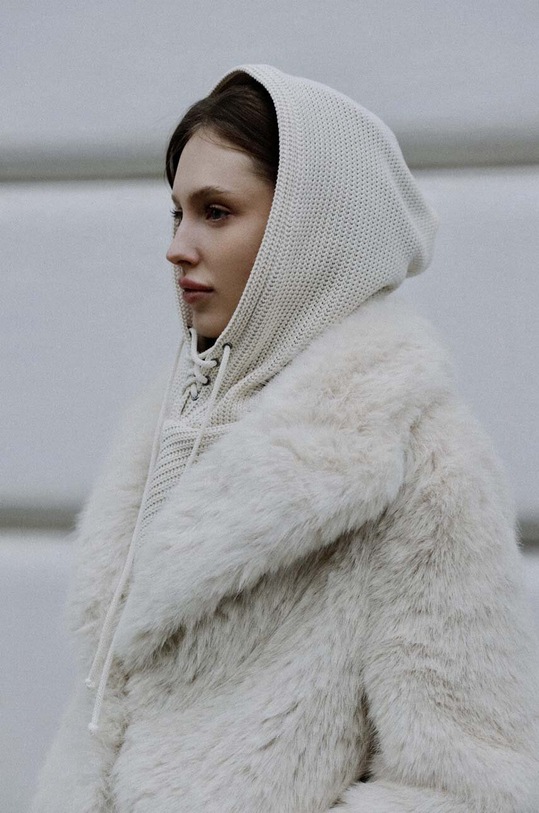 LE SH KA headwear passamontagna Ecru Balaclava EcruBalaclava bianco SS24