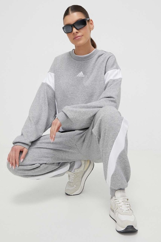 adidas dres Laziday IS0846 szary AW24