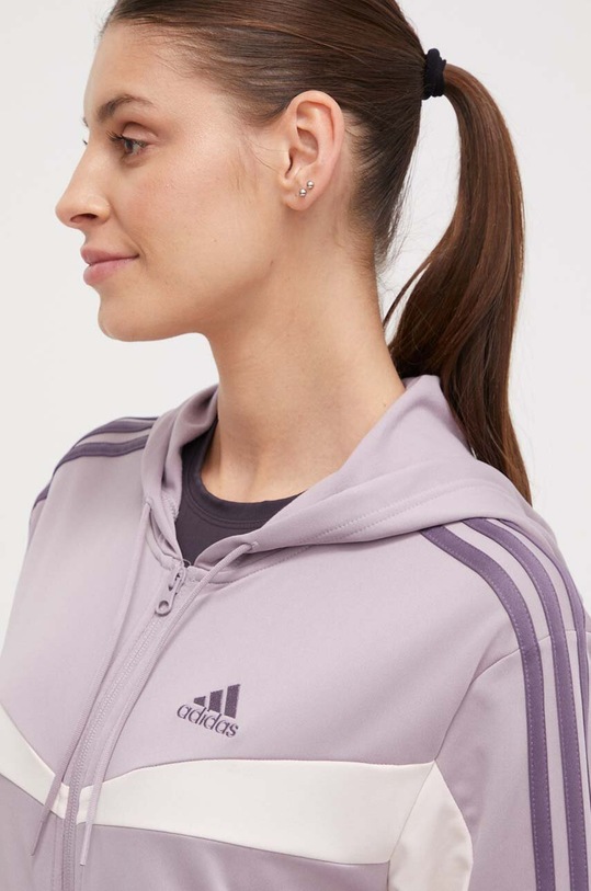 Спортивный костюм adidas IS0915