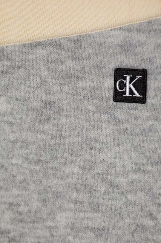 Dětská souprava s příměsí vlny Calvin Klein Jeans šedá IG0IG02325.PPYH