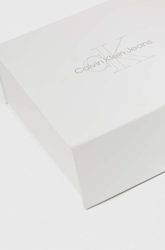 Dětská souprava se směsí lnu Calvin Klein Jeans IN0IN00185.PPYH béžová