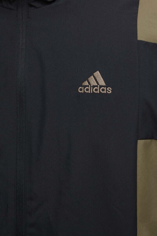 Спортивний костюм adidas IP1613