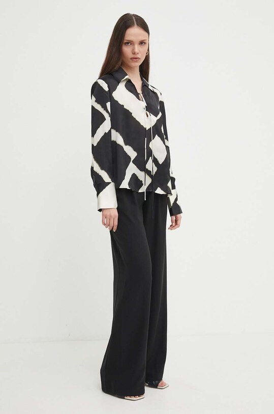 Sisley bluza 5NLVLQ078 negru SS24