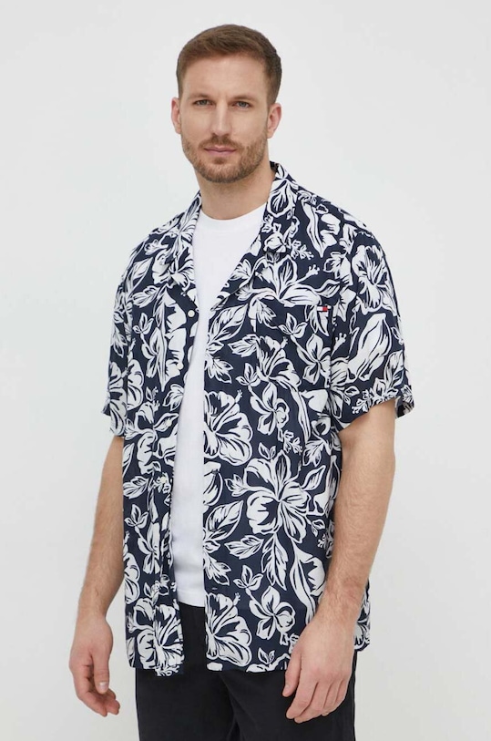 Košeľa Tommy Hilfiger kvetinový tmavomodrá UM0UM03227