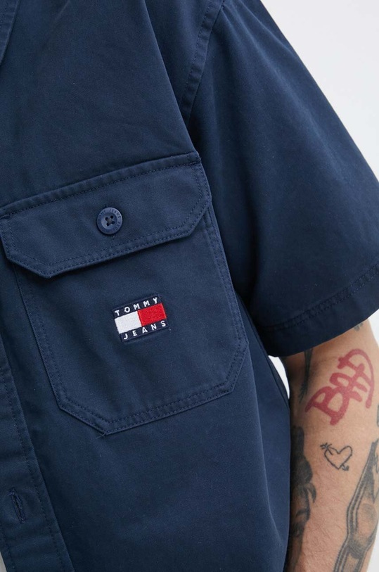 Bavlněná košile Tommy Jeans DM0DM18969 námořnická modř