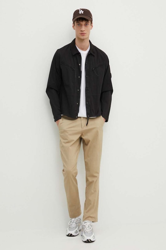 C.P. Company jacheta de bumbac Gabardine Buttoned 16CMSH120A002824G negru SS24