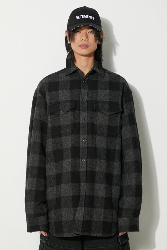 VETEMENTS shirt jacket Flannel Shirt wool black UE64SH260BG