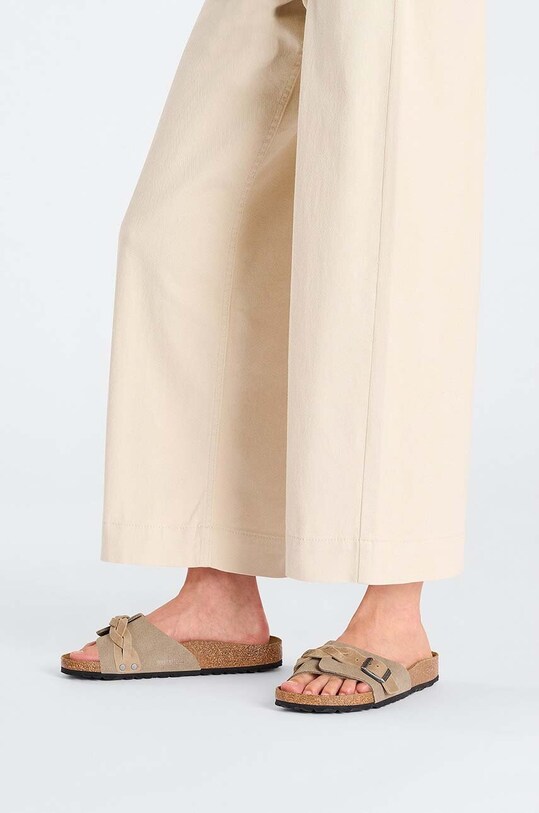 Birkenstock papuci din piele Oita 1026730.Taupe