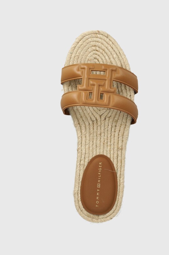 Шкіряні шльопанці Tommy Hilfiger TH EMBOSS FLAT ESP SANDAL коричневий FW0FW07928