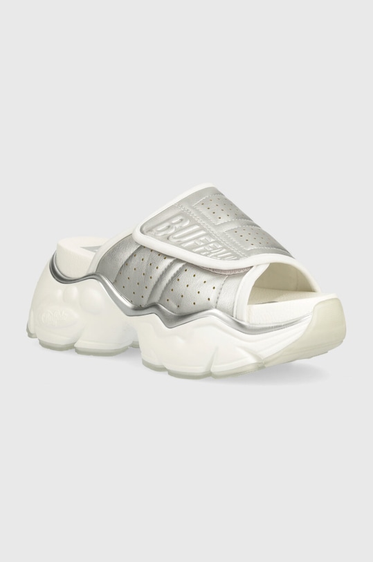 Šľapky Buffalo Binary Pool imitácia kože strieborná 1602199.SLV