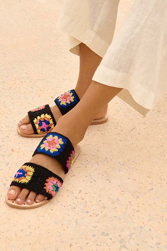 Manebi papuci Leather Sandals U.1.5.Y0 negru SS24