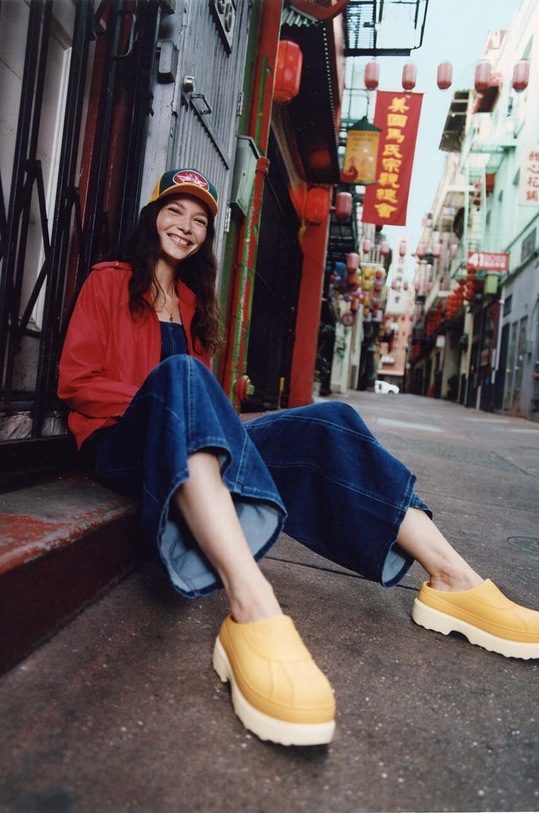 Pantofle Sorel CARIBOU CLOG 2048701756