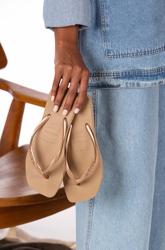 Σαγιονάρες Havaianas SQUARE LOGO METALLIC 4148257.5282