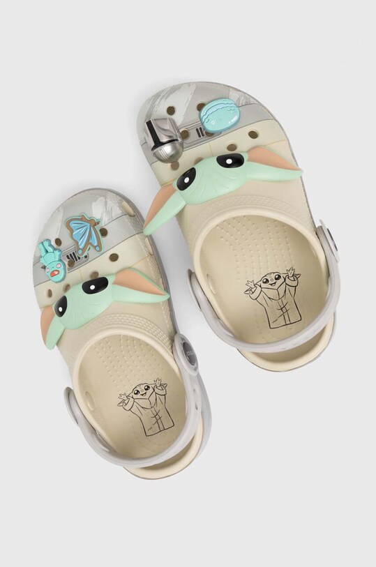 Дитячі шльопанці Crocs Grogu Classic Clog Казкові герої бежевий 209494.Grogu.Classic.Cl