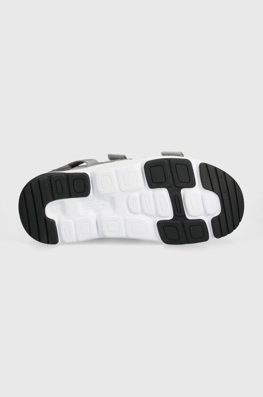 Sandále New Balance SUA750C3 sivá