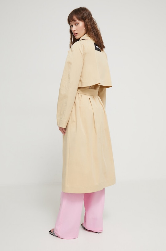 Дрехи Палто HUGO 50511861 бежов