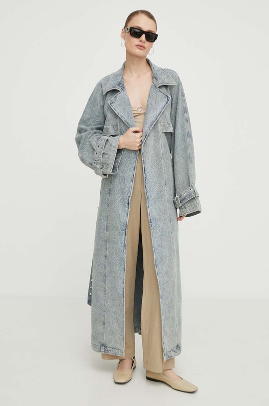 Gestuz płaszcz jeansowy 10908895 niebieski SS24