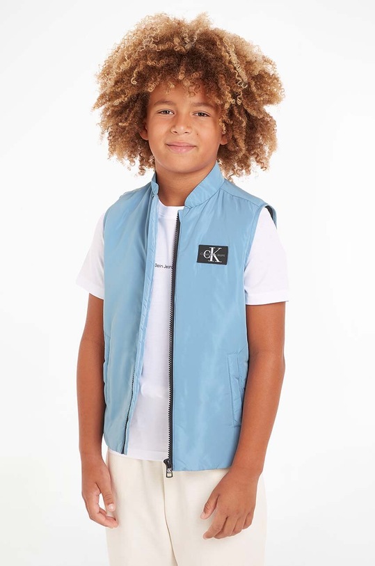 Dětská vesta Calvin Klein Jeans nezateplené modrá IB0IB02085.PPYH
