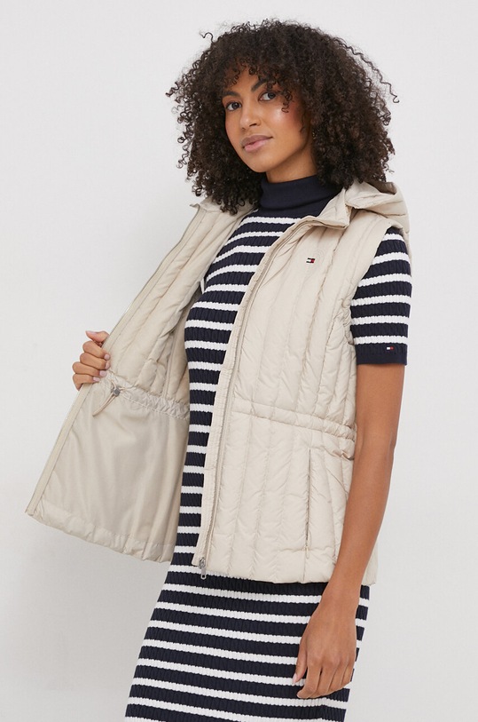 Péřová vesta Tommy Hilfiger WW0WW40485
