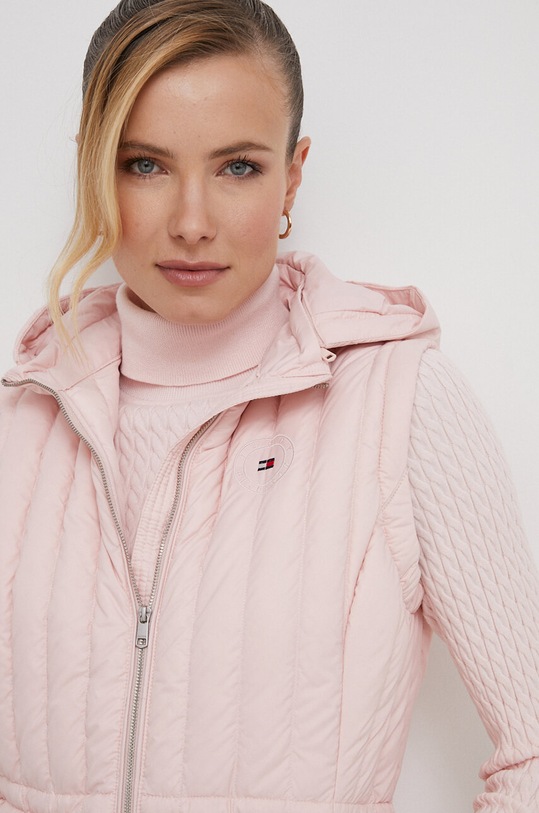 Péřová vesta Tommy Hilfiger WW0WW40485 růžová SS24
