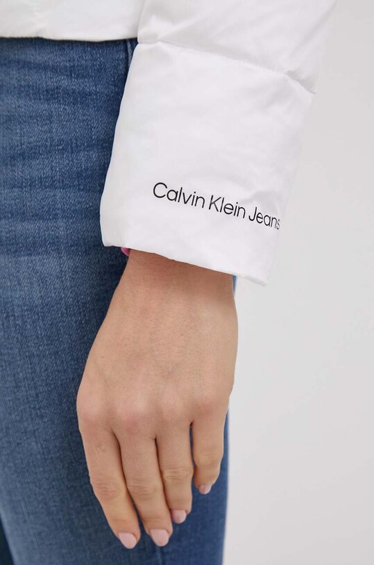 Bunda Calvin Klein Jeans J20J222583 bílá
