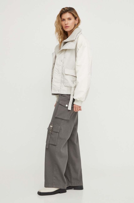 Gestuz geacă 10908743 bej SS24