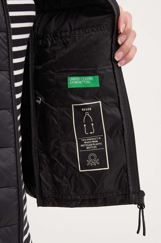Αμάνικο μπουφάν United Colors of Benetton 2TWDDJ003