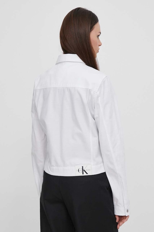 Odzież Calvin Klein Jeans kurtka J20J223184 biały