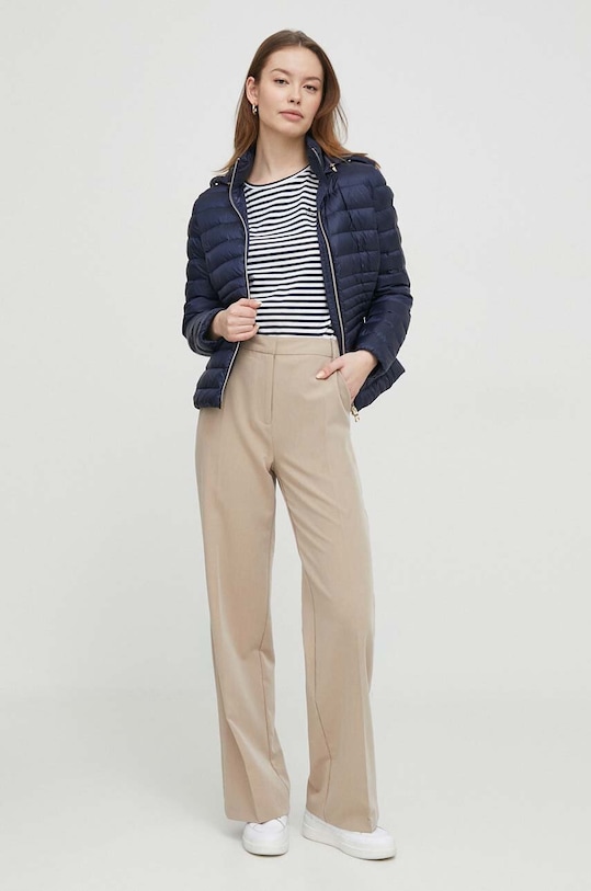 Geox kurtka puchowa W4525B-T3059 D JAYSEN W4525B.T3059.F4601 granatowy SS24