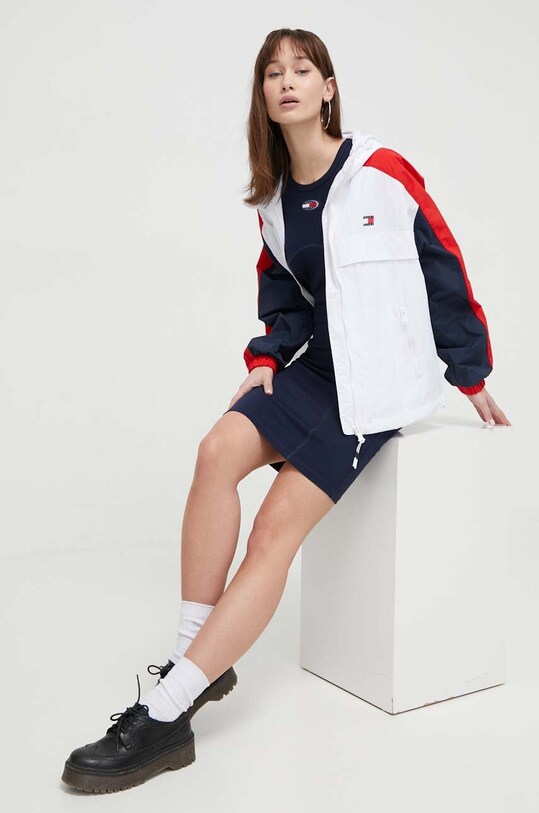 Tommy Jeans geacă DW0DW17752 alb SS24