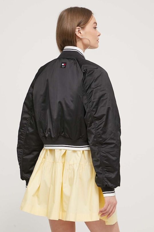 Ρούχα Μπουφάν bomber Tommy Jeans DW0DW17744 μαύρο