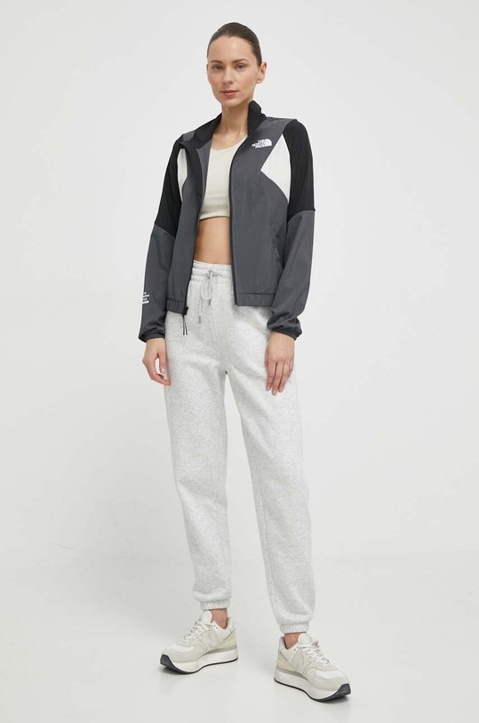 Αντιανεμικό The North Face Mountain Athletics NF0A87FM3OD1 γκρί SS24