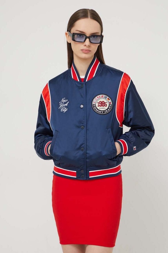Bunda Tommy Jeans Archive Games bomber tmavomodrá DW0DW18535