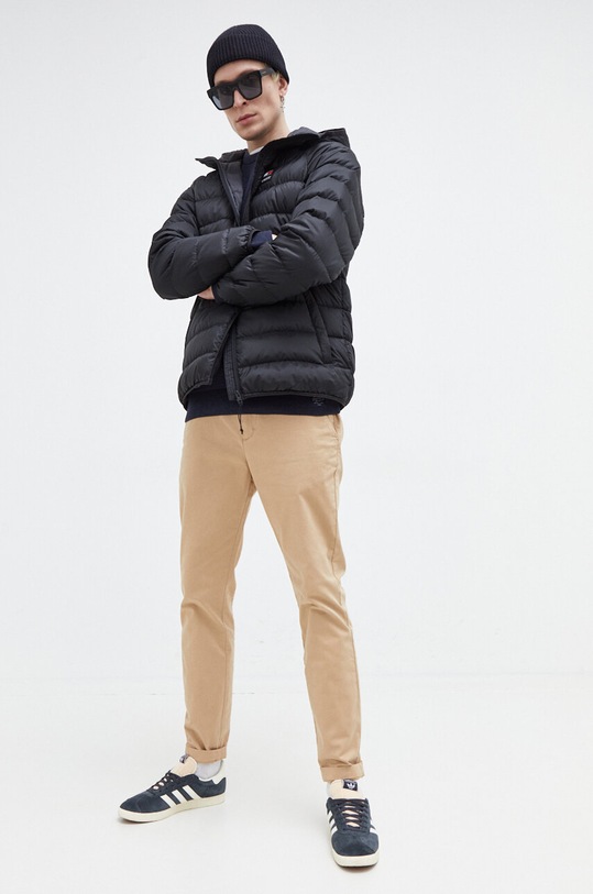 Пухова куртка Tommy Jeans DM0DM17882 чорний SS24