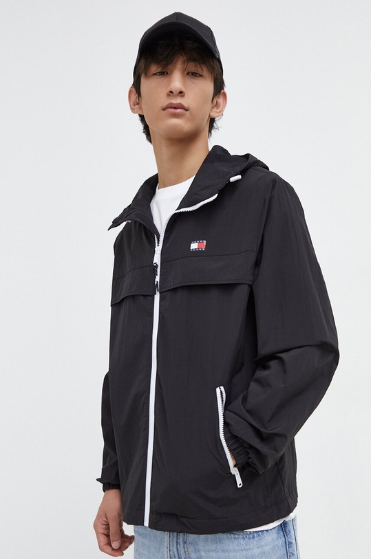 Bunda Tommy Jeans DM0DM17983 černá SS24