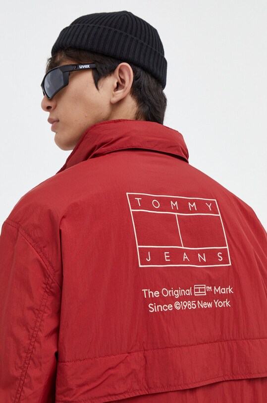 Tommy Jeans kurtka bordowy DM0DM18349