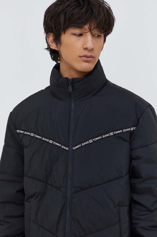 Tommy Jeans kurtka czarny DM0DM18350