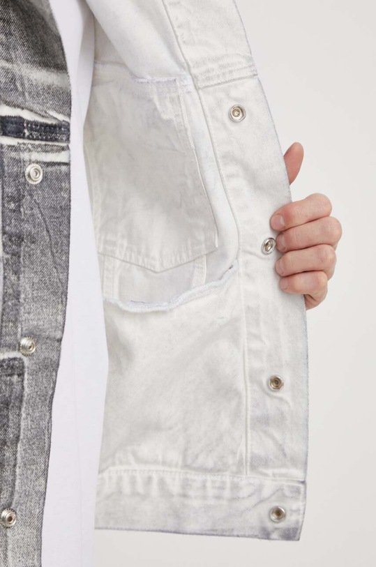 Calvin Klein Jeans kurtka jeansowa J30J324971