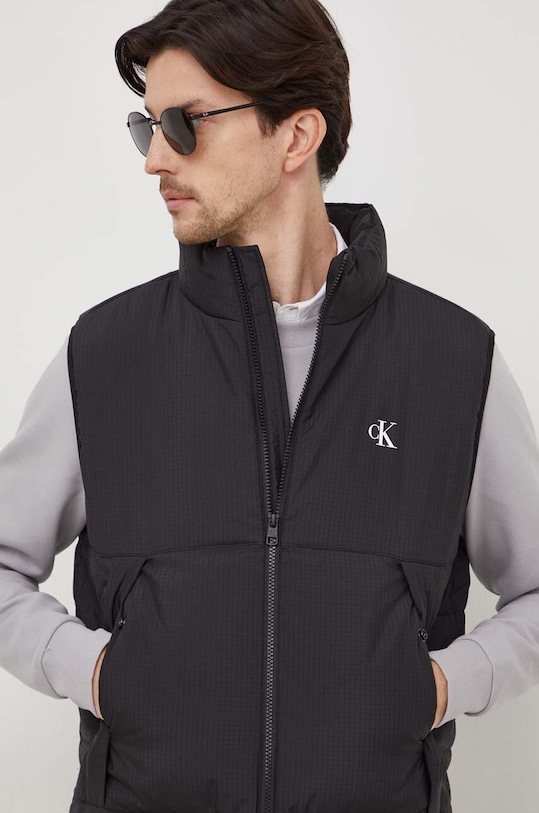 Calvin Klein Jeans bezrękawnik bez kaptura czarny J30J324656