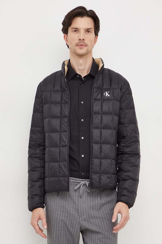 Пухова куртка Calvin Klein Jeans пухова легка чорний J30J324981