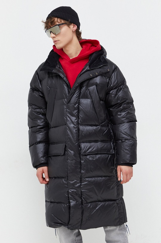 Пуховая куртка adidas Originals с утеплением чёрный IR7135