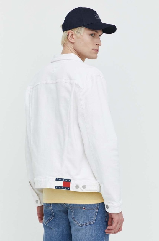 Abbigliamento Tommy Jeans giacca di jeans DM0DM18780 bianco