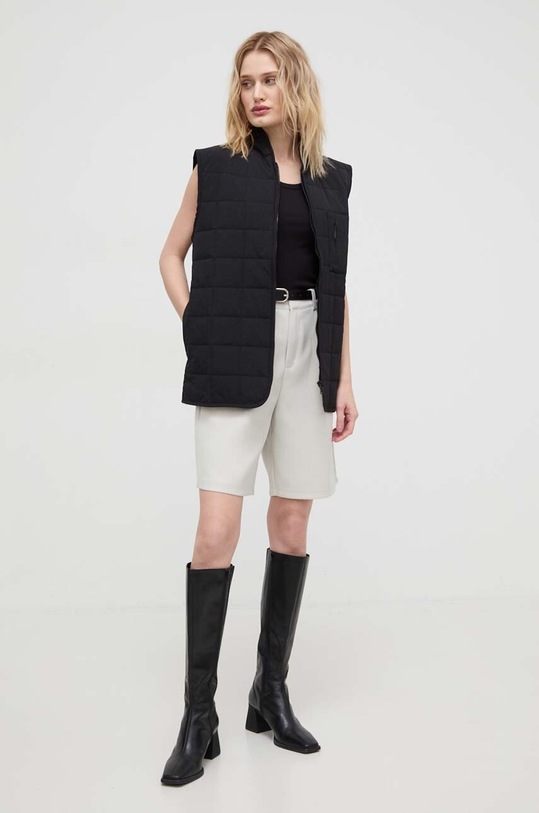 Odzież Rains bezrękawnik 19410 Vests 19410.01 czarny