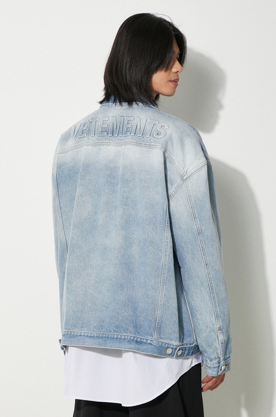 Oblečení Džínová bunda VETEMENTS Logo Denim Jacket UE64JA390N modrá