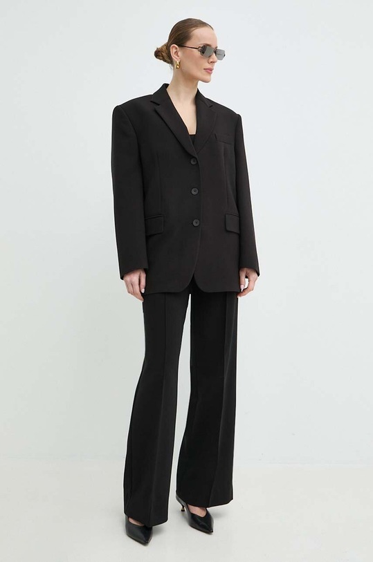 La Mania sacou BIGGIE cu captuseala negru BIGGIE.