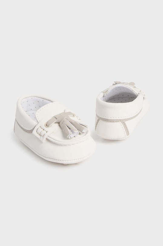 Chłopiec Mayoral Newborn buty niemowlęce 9732.1H.Newborn.PPYH beżowy